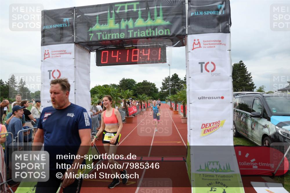 15.06.2025 - 7 Türme Triathlon Michael Strokosch http://msf.ph/oto/7985346 15.06.2025 14:18:41 Ziel 473, 779, 802, 929, 979 meine-sportfotos.de