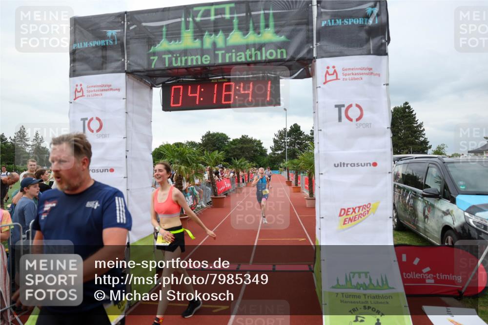 15.06.2025 - 7 Türme Triathlon Michael Strokosch http://msf.ph/oto/7985349 15.06.2025 14:18:41 Ziel 473, 779, 802, 929, 979 meine-sportfotos.de