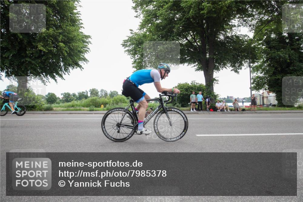 15.06.2025 - 7 Türme Triathlon Yannick Fuchs http://msf.ph/oto/7985378 15.06.2025 11:14:38 Radfahren 260, 289, 301, 309 meine-sportfotos.de