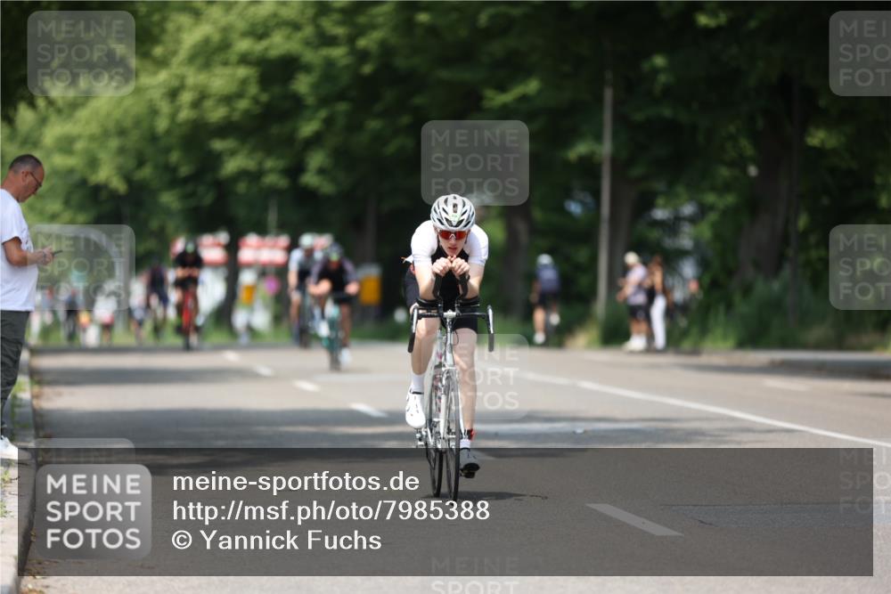 15.06.2025 - 7 Türme Triathlon Yannick Fuchs http://msf.ph/oto/7985388 15.06.2025 12:55:31 Radfahren 536, 612, 624 meine-sportfotos.de