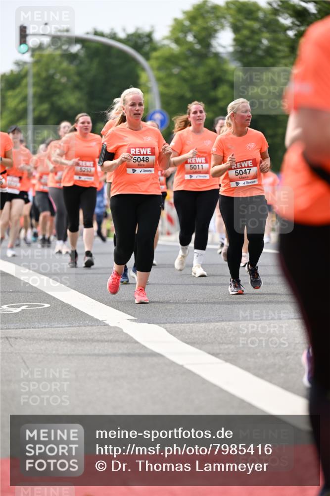 15.06.2025 - REWE Women's Run Dr. Thomas Lammeyer http://msf.ph/oto/7985416 15.06.2025 10:47:28 Laufen 5048, 5253, 5011, 5047 meine-sportfotos.de