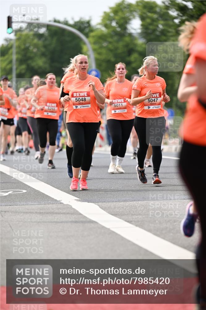 15.06.2025 - REWE Women's Run Dr. Thomas Lammeyer http://msf.ph/oto/7985420 15.06.2025 10:47:28 Laufen 5048, 5011, 5252, 5047 meine-sportfotos.de