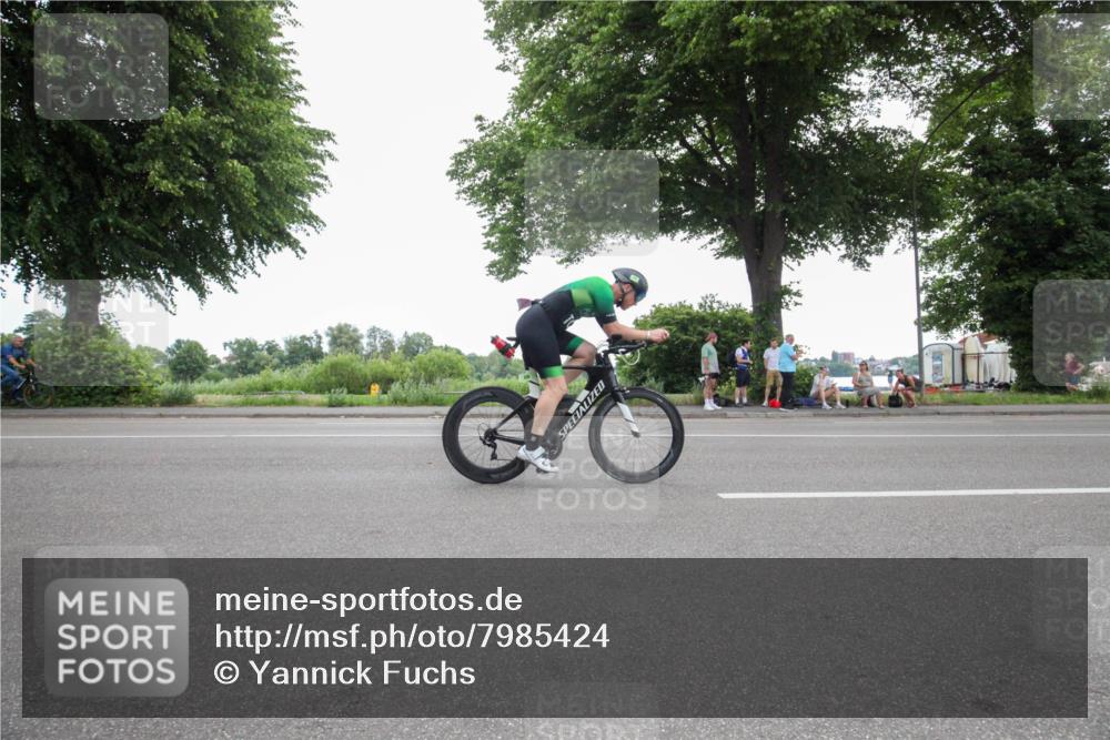 15.06.2025 - 7 Türme Triathlon Yannick Fuchs http://msf.ph/oto/7985424 15.06.2025 11:16:03 Radfahren 235 meine-sportfotos.de