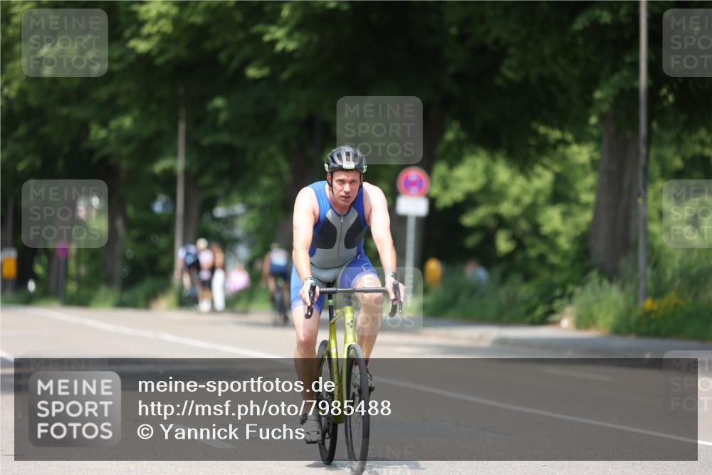 15.06.2025 - 7 Türme Triathlon Yannick Fuchs http://msf.ph/oto/7985488 15.06.2025 12:55:38 Radfahren 302, 536, 559, 568, 612, 613, 637 meine-sportfotos.de