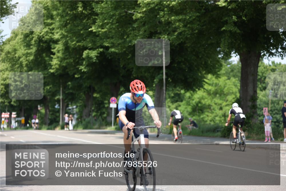 15.06.2025 - 7 Türme Triathlon Yannick Fuchs http://msf.ph/oto/7985526 15.06.2025 12:55:42 Radfahren 302, 559, 568, 613, 637 meine-sportfotos.de