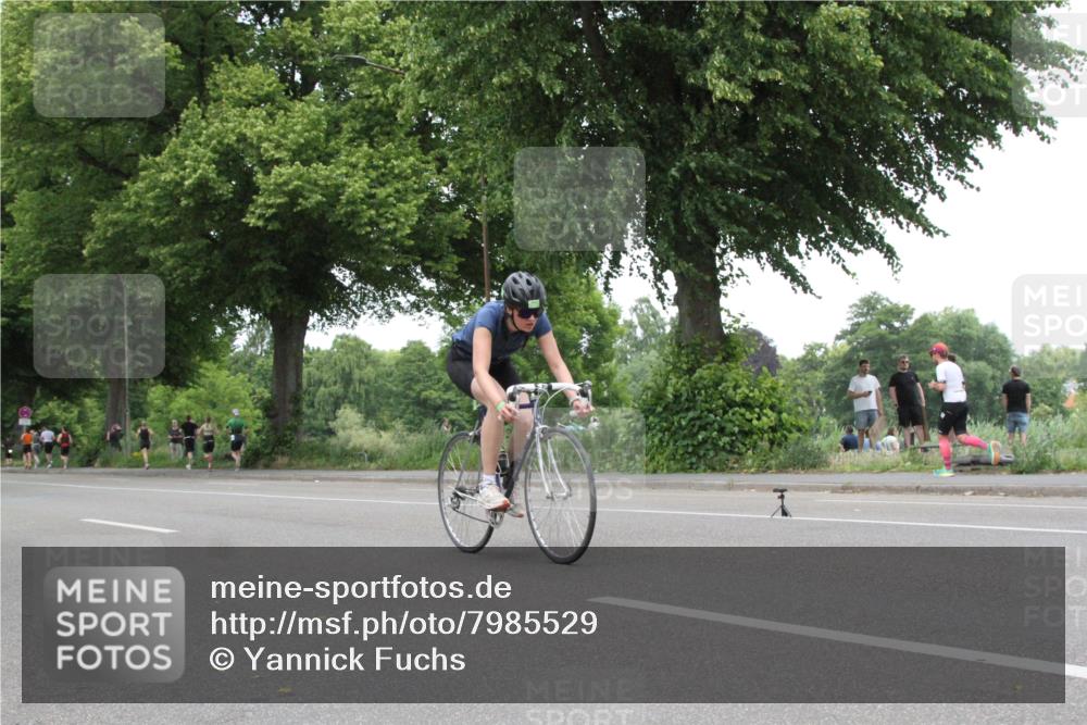 15.06.2025 - 7 Türme Triathlon Yannick Fuchs http://msf.ph/oto/7985529 15.06.2025 13:48:00 Radfahren  meine-sportfotos.de