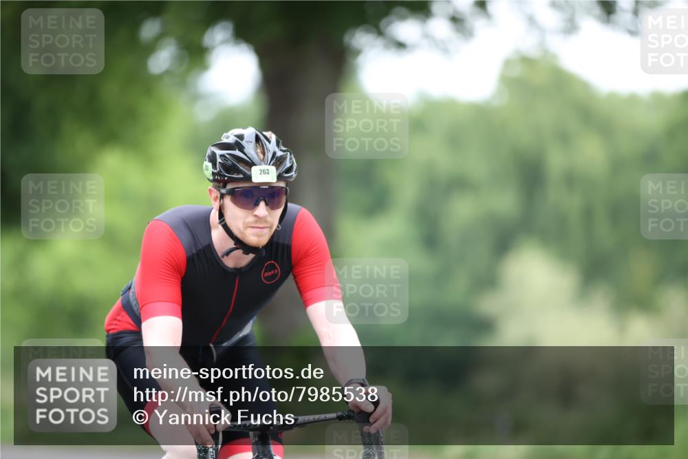 15.06.2025 - 7 Türme Triathlon Yannick Fuchs http://msf.ph/oto/7985538 15.06.2025 11:40:06 Radfahren 263 meine-sportfotos.de