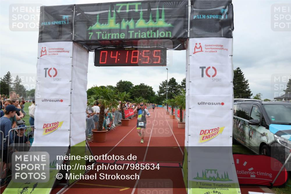 15.06.2025 - 7 Türme Triathlon Michael Strokosch http://msf.ph/oto/7985634 15.06.2025 14:18:54 Ziel 594, 677, 1119 meine-sportfotos.de