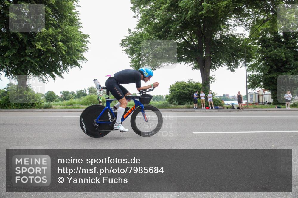 15.06.2025 - 7 Türme Triathlon Yannick Fuchs http://msf.ph/oto/7985684 15.06.2025 11:29:29 Radfahren  meine-sportfotos.de