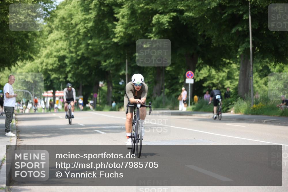 15.06.2025 - 7 Türme Triathlon Yannick Fuchs http://msf.ph/oto/7985705 15.06.2025 12:56:12 Radfahren 284, 454, 635 meine-sportfotos.de