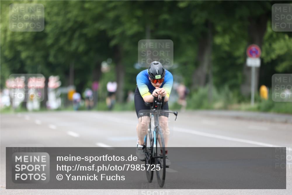 15.06.2025 - 7 Türme Triathlon Yannick Fuchs http://msf.ph/oto/7985725 15.06.2025 11:40:48 Radfahren 214, 292 meine-sportfotos.de