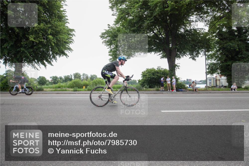 15.06.2025 - 7 Türme Triathlon Yannick Fuchs http://msf.ph/oto/7985730 15.06.2025 11:36:17 Radfahren 304, 307 meine-sportfotos.de