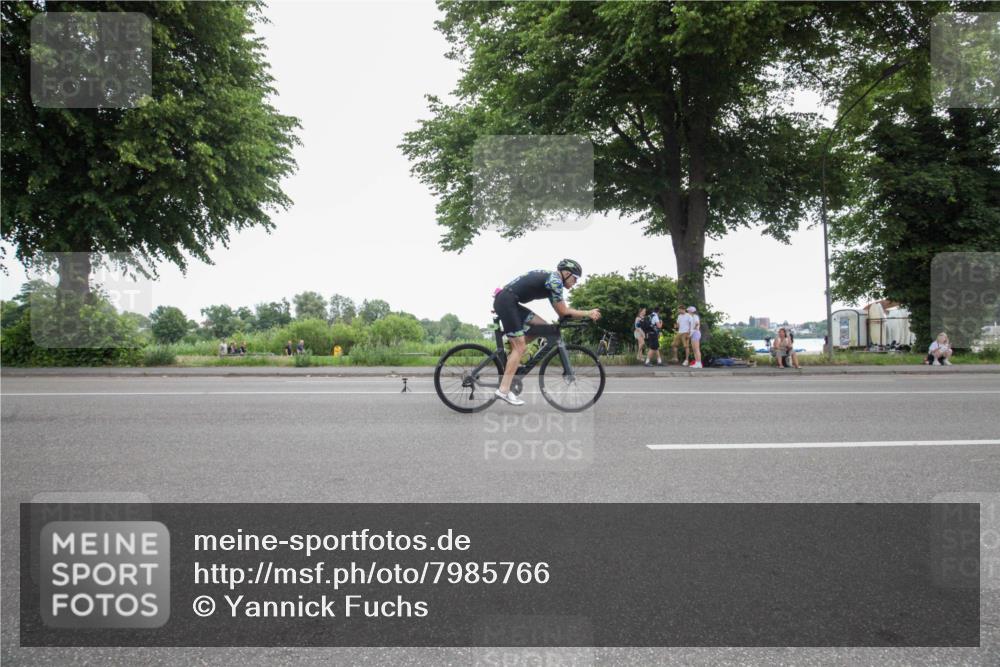 15.06.2025 - 7 Türme Triathlon Yannick Fuchs http://msf.ph/oto/7985766 15.06.2025 11:38:00 Radfahren 280 meine-sportfotos.de