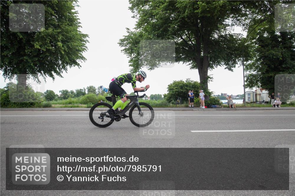 15.06.2025 - 7 Türme Triathlon Yannick Fuchs http://msf.ph/oto/7985791 15.06.2025 11:38:51 Radfahren 267, 323 meine-sportfotos.de