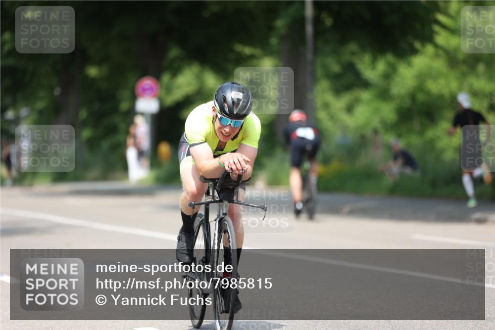 15.06.2025 - 7 Türme Triathlon Yannick Fuchs http://msf.ph/oto/7985815 15.06.2025 12:56:20 Radfahren 538, 550, 557, 674, 999 meine-sportfotos.de