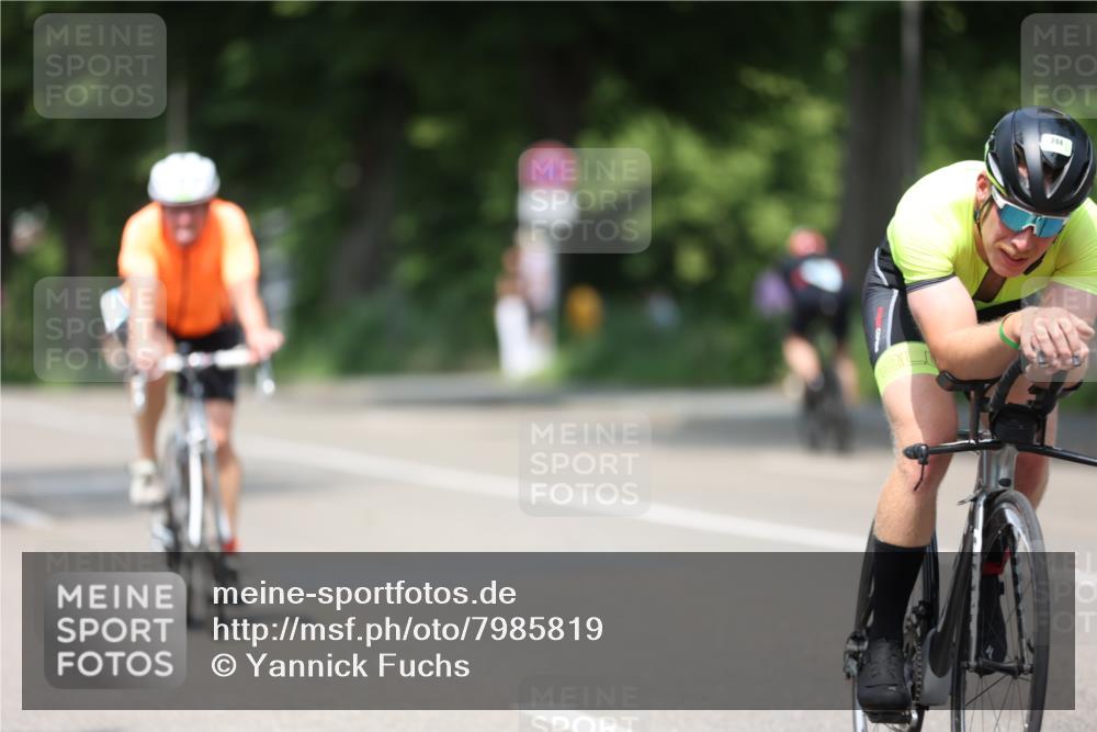15.06.2025 - 7 Türme Triathlon Yannick Fuchs http://msf.ph/oto/7985819 15.06.2025 12:56:20 Radfahren 538, 550, 557, 674, 999 meine-sportfotos.de