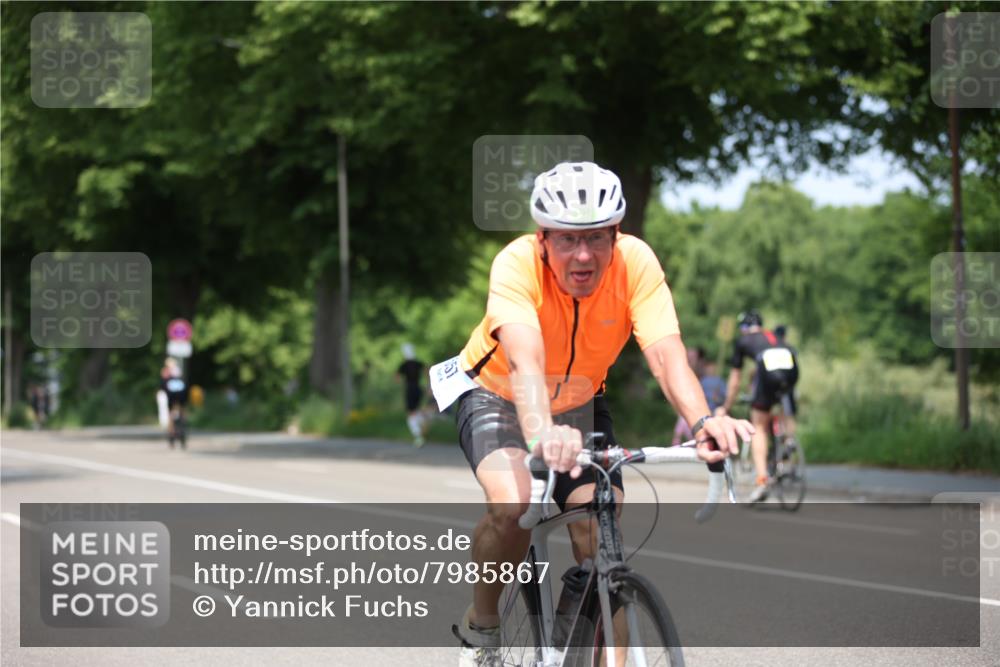 15.06.2025 - 7 Türme Triathlon Yannick Fuchs http://msf.ph/oto/7985867 15.06.2025 12:56:21 Radfahren 339, 422, 538, 550, 557, 674, 999 meine-sportfotos.de