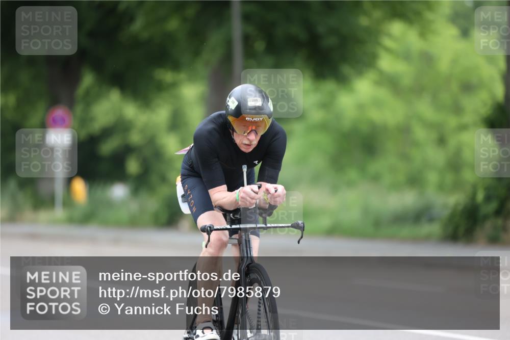 15.06.2025 - 7 Türme Triathlon Yannick Fuchs http://msf.ph/oto/7985879 15.06.2025 11:41:02 Radfahren 329, 333 meine-sportfotos.de