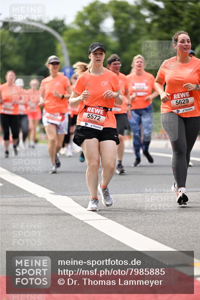 15.06.2025 - REWE Women's Run Dr. Thomas Lammeyer http://msf.ph/oto/7985885 15.06.2025 10:47:36 Laufen 5572, 5629 meine-sportfotos.de