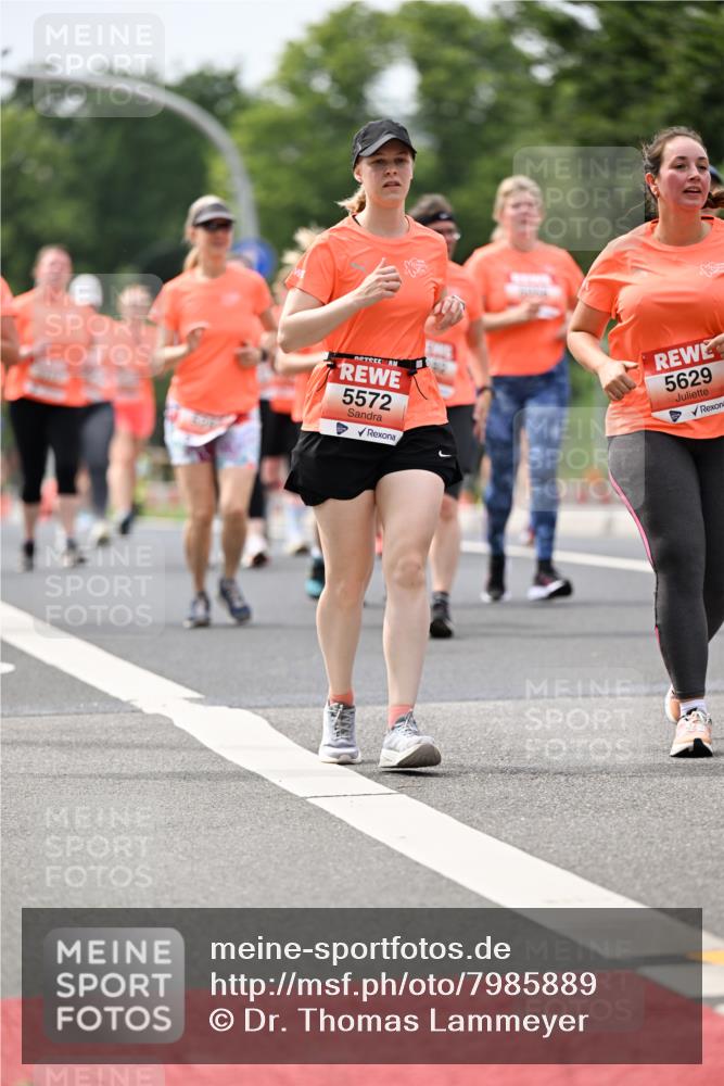 15.06.2025 - REWE Women's Run Dr. Thomas Lammeyer http://msf.ph/oto/7985889 15.06.2025 10:47:36 Laufen 5572, 5629 meine-sportfotos.de