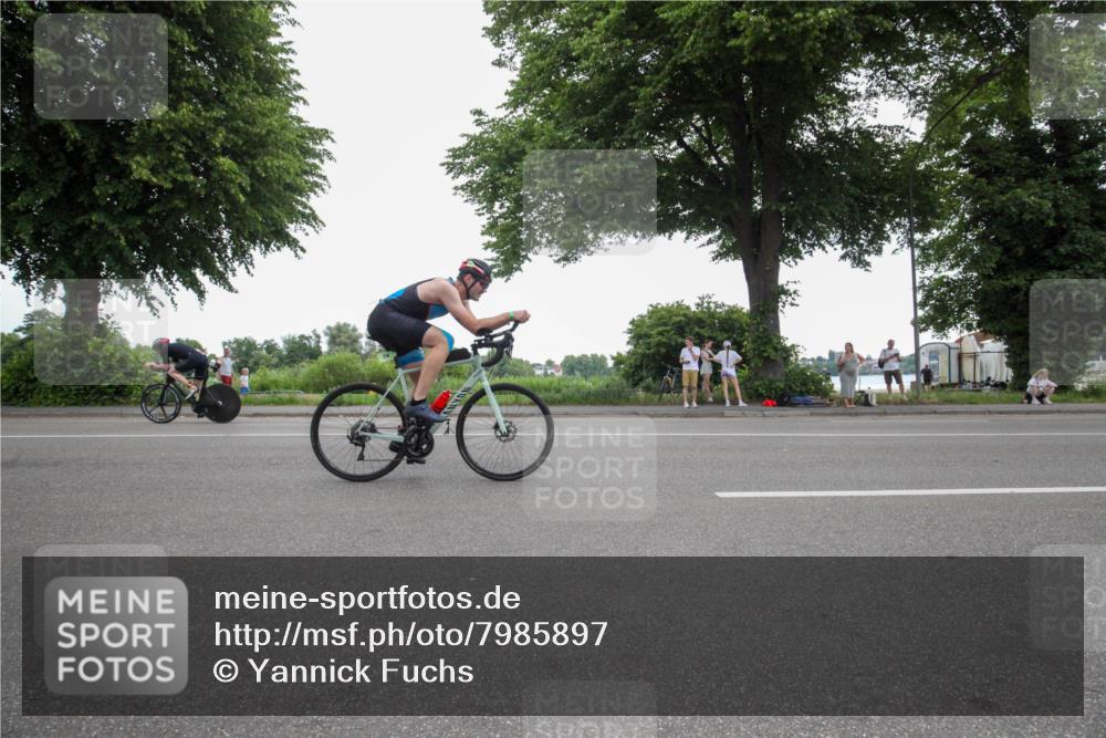 15.06.2025 - 7 Türme Triathlon Yannick Fuchs http://msf.ph/oto/7985897 15.06.2025 11:42:40 Radfahren 204, 209, 278, 341 meine-sportfotos.de