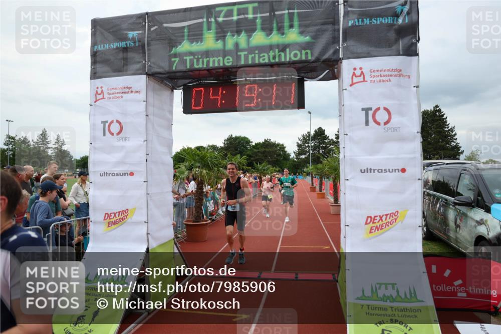 15.06.2025 - 7 Türme Triathlon Michael Strokosch http://msf.ph/oto/7985906 15.06.2025 14:19:11 Ziel 539, 604, 649, 968, 987, 1083 meine-sportfotos.de