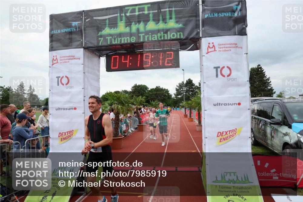 15.06.2025 - 7 Türme Triathlon Michael Strokosch http://msf.ph/oto/7985919 15.06.2025 14:19:12 Ziel 539, 649, 968, 987, 1083 meine-sportfotos.de
