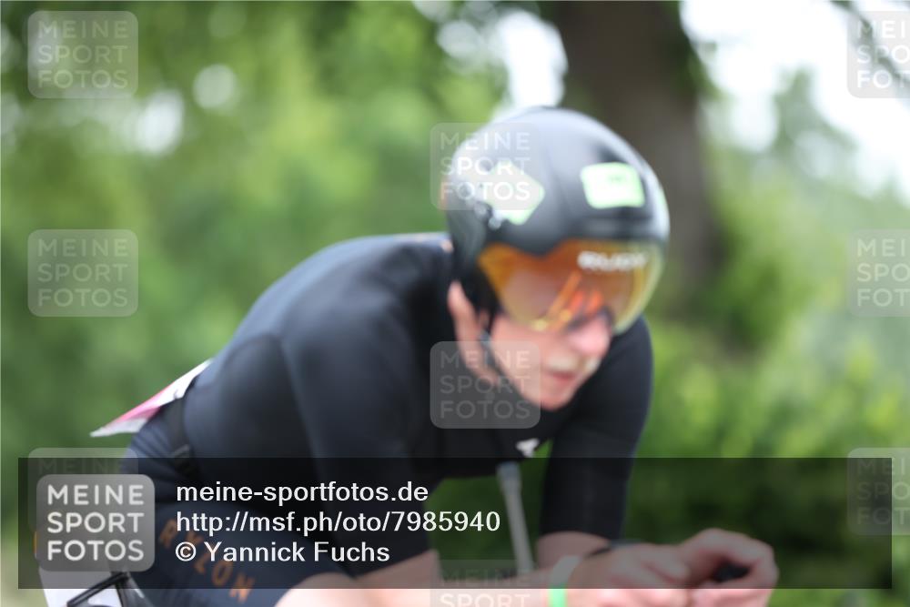 15.06.2025 - 7 Türme Triathlon Yannick Fuchs http://msf.ph/oto/7985940 15.06.2025 11:41:03 Radfahren 329, 333 meine-sportfotos.de