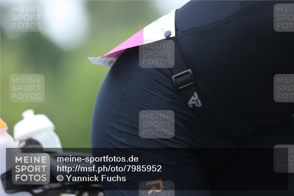 15.06.2025 - 7 Türme Triathlon Yannick Fuchs http://msf.ph/oto/7985952 15.06.2025 11:41:03 Radfahren 329, 333 meine-sportfotos.de