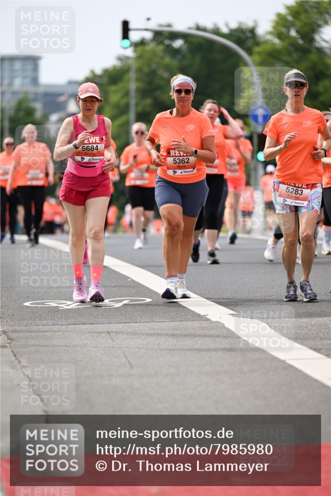 15.06.2025 - REWE Women's Run Dr. Thomas Lammeyer http://msf.ph/oto/7985980 15.06.2025 10:47:38 Laufen 5684, 5362, 5283 meine-sportfotos.de