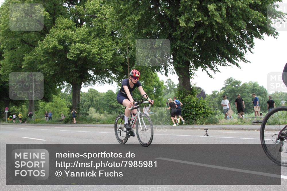 15.06.2025 - 7 Türme Triathlon Yannick Fuchs http://msf.ph/oto/7985981 15.06.2025 13:49:08 Radfahren  meine-sportfotos.de