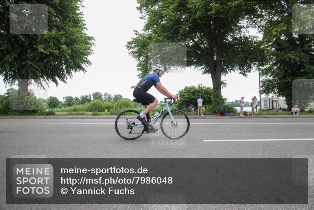 15.06.2025 - 7 Türme Triathlon Yannick Fuchs http://msf.ph/oto/7986048 15.06.2025 11:46:16 Radfahren 247, 309, 315 meine-sportfotos.de