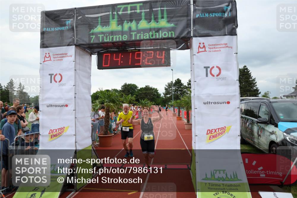 15.06.2025 - 7 Türme Triathlon Michael Strokosch http://msf.ph/oto/7986131 15.06.2025 14:19:24 Ziel 193, 806 meine-sportfotos.de