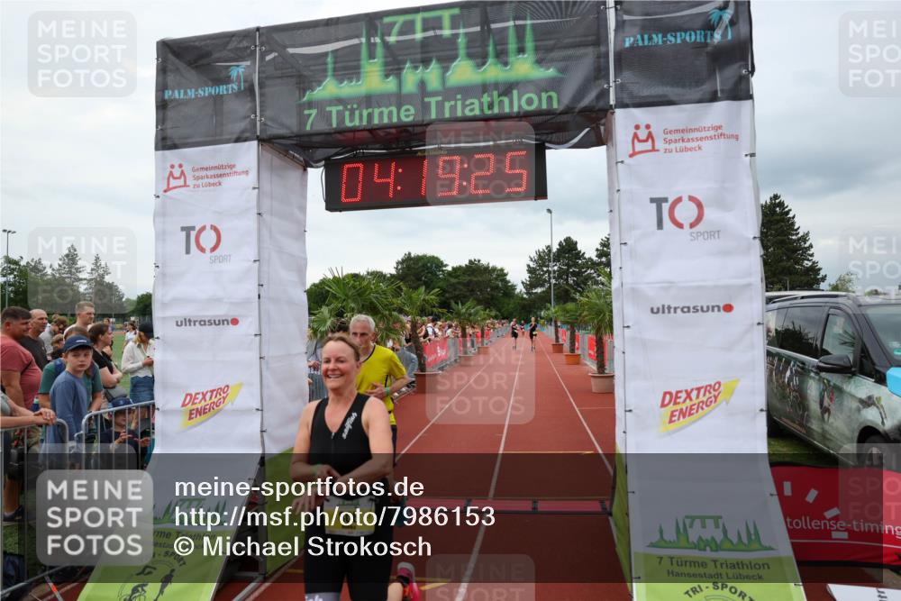 15.06.2025 - 7 Türme Triathlon Michael Strokosch http://msf.ph/oto/7986153 15.06.2025 14:19:24 Ziel 193, 806 meine-sportfotos.de