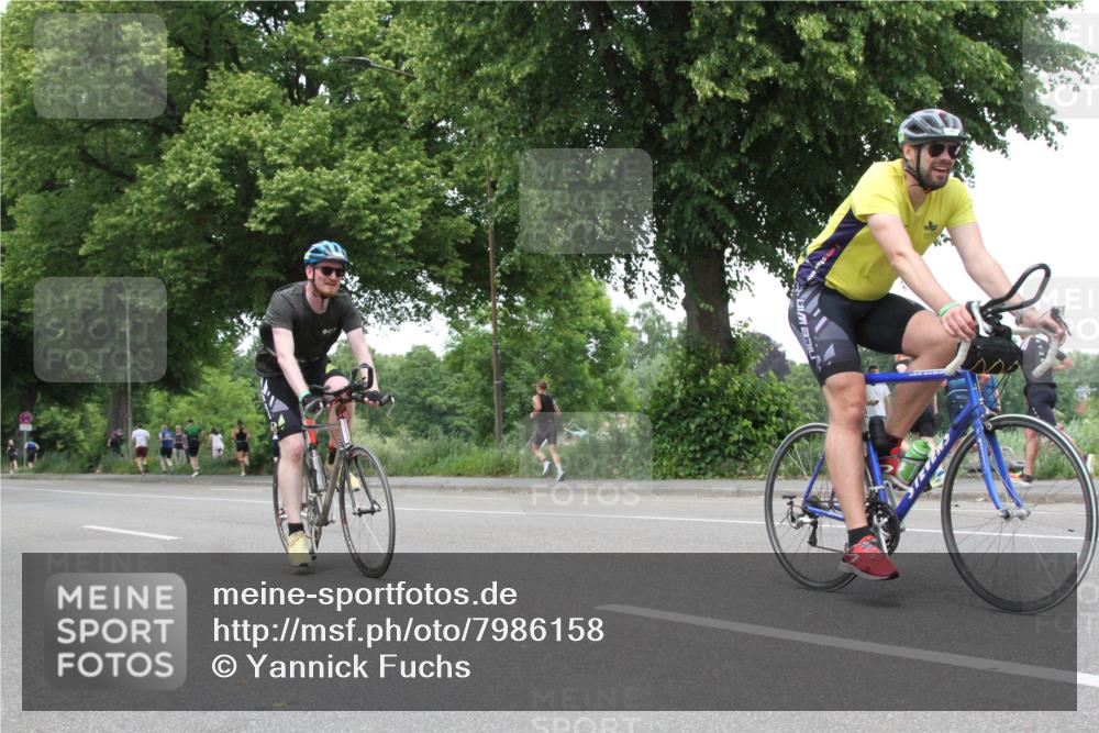 15.06.2025 - 7 Türme Triathlon Yannick Fuchs http://msf.ph/oto/7986158 15.06.2025 13:49:27 Radfahren  meine-sportfotos.de