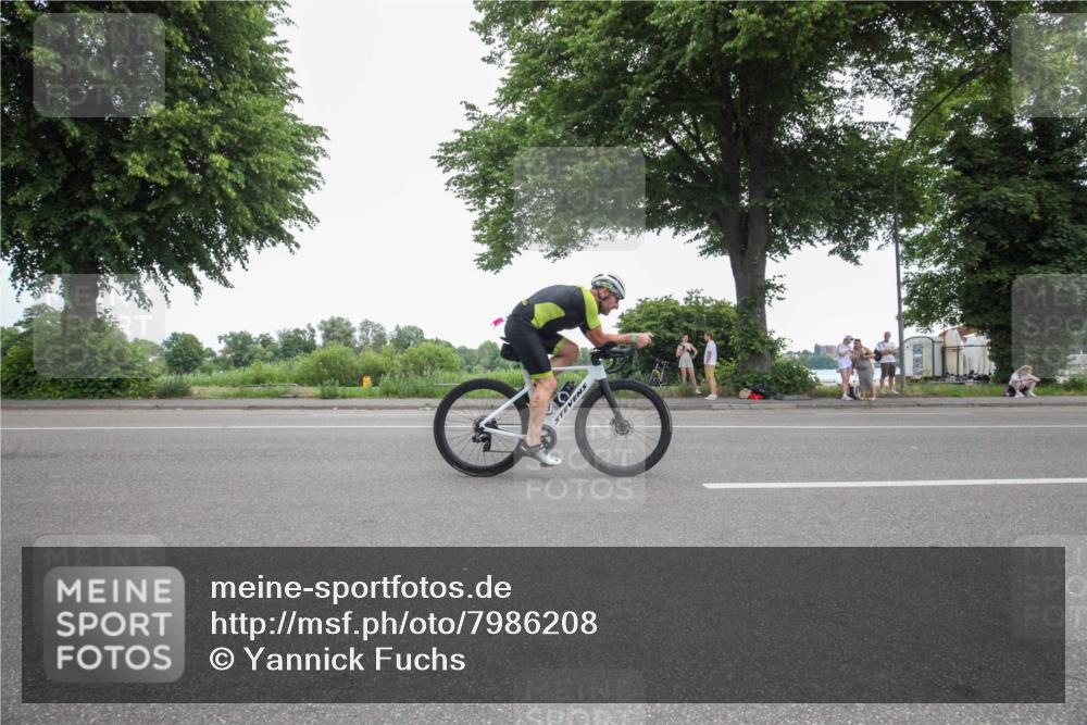 15.06.2025 - 7 Türme Triathlon Yannick Fuchs http://msf.ph/oto/7986208 15.06.2025 11:52:38 Radfahren 339 meine-sportfotos.de
