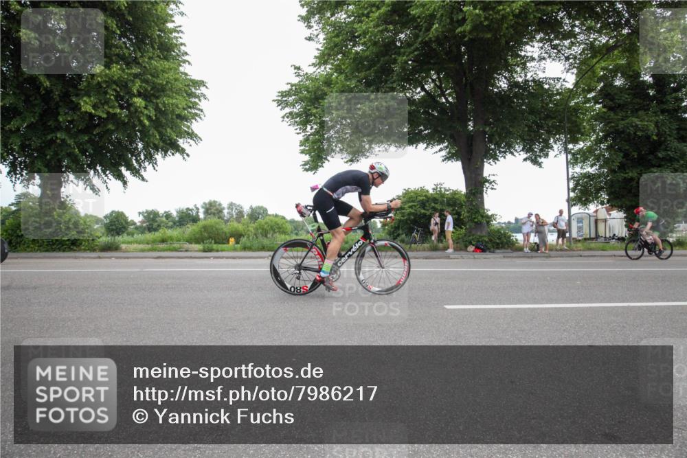 15.06.2025 - 7 Türme Triathlon Yannick Fuchs http://msf.ph/oto/7986217 15.06.2025 11:53:11 Radfahren 270, 305, 325 meine-sportfotos.de
