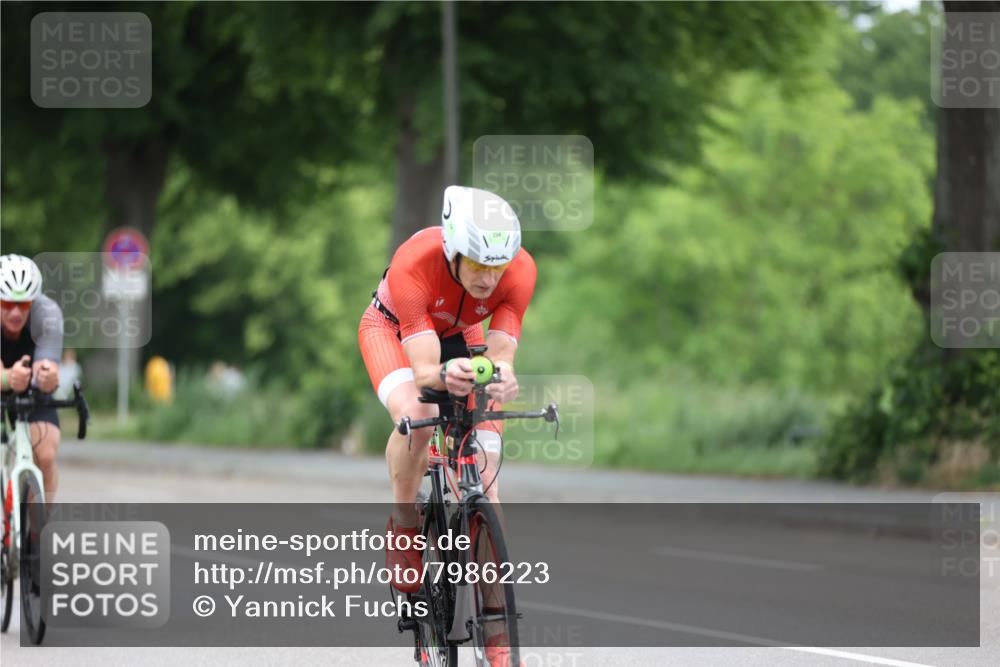 15.06.2025 - 7 Türme Triathlon Yannick Fuchs http://msf.ph/oto/7986223 15.06.2025 11:41:27 Radfahren  meine-sportfotos.de