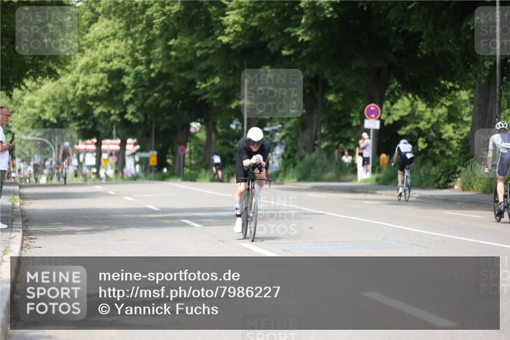 15.06.2025 - 7 Türme Triathlon Yannick Fuchs http://msf.ph/oto/7986227 15.06.2025 12:57:09 Radfahren 248, 316, 390, 568, 640, 1072 meine-sportfotos.de