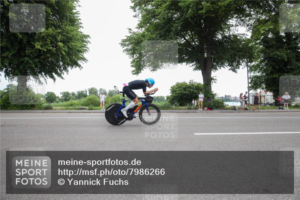 15.06.2025 - 7 Türme Triathlon Yannick Fuchs http://msf.ph/oto/7986266 15.06.2025 11:56:07 Radfahren  meine-sportfotos.de