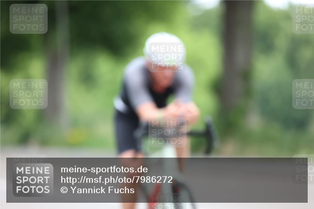 15.06.2025 - 7 Türme Triathlon Yannick Fuchs http://msf.ph/oto/7986272 15.06.2025 11:41:28 Radfahren  meine-sportfotos.de