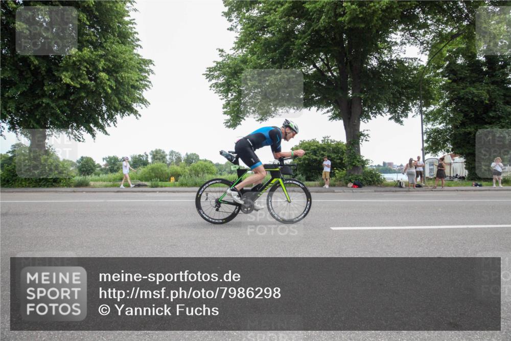 15.06.2025 - 7 Türme Triathlon Yannick Fuchs http://msf.ph/oto/7986298 15.06.2025 11:57:16 Radfahren 218 meine-sportfotos.de