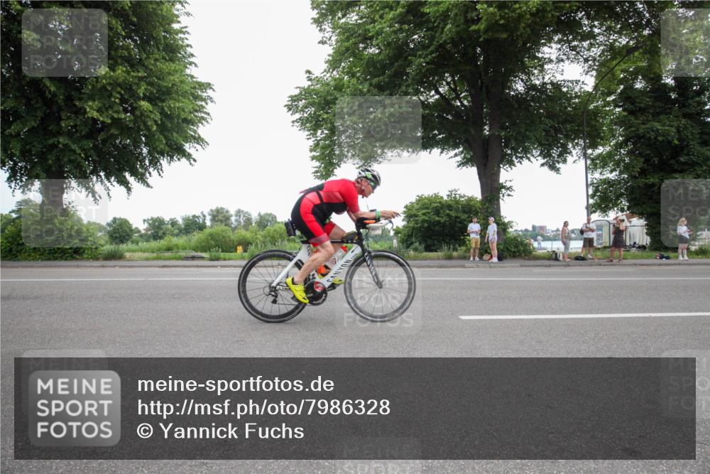 15.06.2025 - 7 Türme Triathlon Yannick Fuchs http://msf.ph/oto/7986328 15.06.2025 11:58:47 Radfahren 205, 218 meine-sportfotos.de