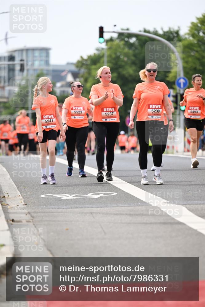 15.06.2025 - REWE Women's Run Dr. Thomas Lammeyer http://msf.ph/oto/7986331 15.06.2025 10:47:47 Laufen 5237, 5239, 5523, 5241, 5493 meine-sportfotos.de