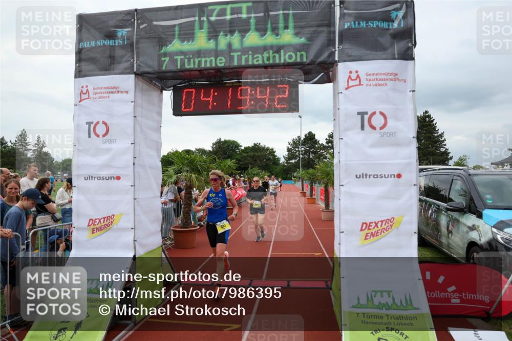 15.06.2025 - 7 Türme Triathlon Michael Strokosch http://msf.ph/oto/7986395 15.06.2025 14:19:42 Ziel 704, 931, 1117, 1191 meine-sportfotos.de