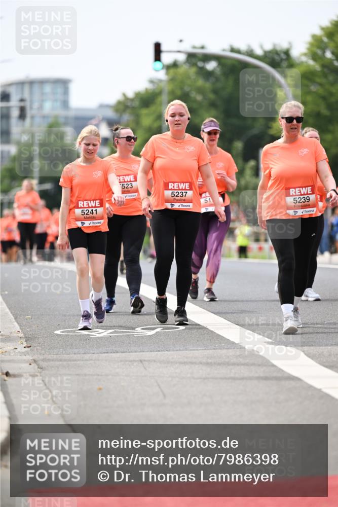 15.06.2025 - REWE Women's Run Dr. Thomas Lammeyer http://msf.ph/oto/7986398 15.06.2025 10:47:49 Laufen 5241, 523, 5237, 5239 meine-sportfotos.de