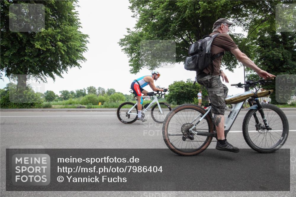 15.06.2025 - 7 Türme Triathlon Yannick Fuchs http://msf.ph/oto/7986404 15.06.2025 12:02:29 Radfahren 250 meine-sportfotos.de