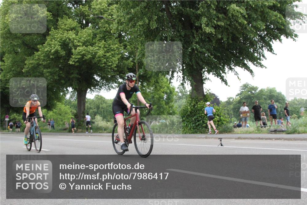 15.06.2025 - 7 Türme Triathlon Yannick Fuchs http://msf.ph/oto/7986417 15.06.2025 13:50:30 Radfahren  meine-sportfotos.de