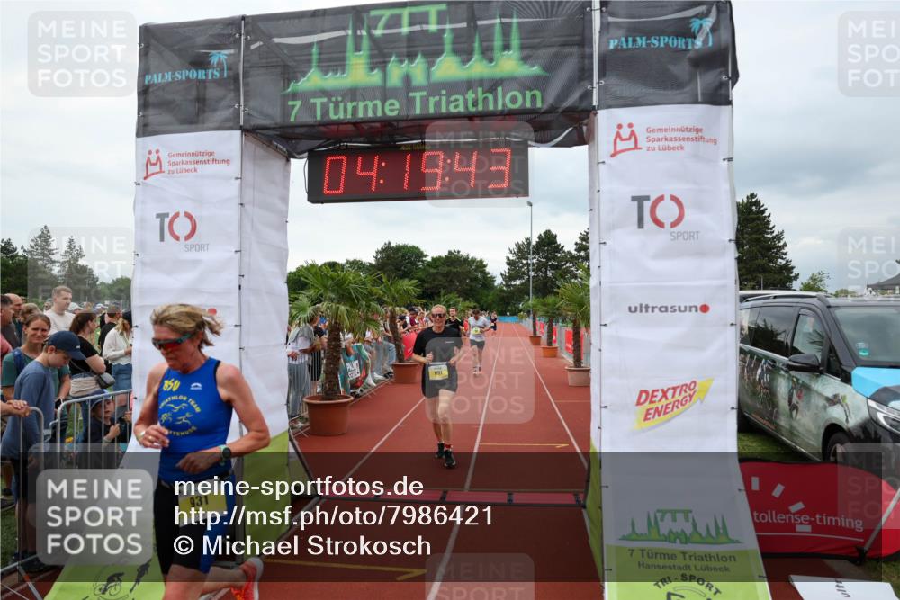 15.06.2025 - 7 Türme Triathlon Michael Strokosch http://msf.ph/oto/7986421 15.06.2025 14:19:42 Ziel 704, 931, 1117, 1191 meine-sportfotos.de