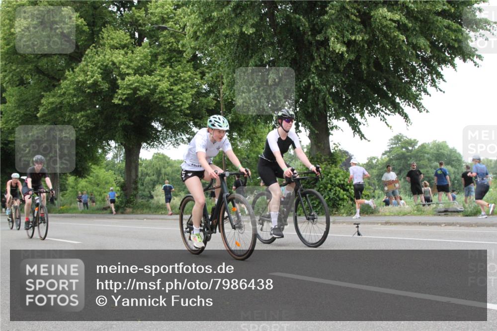 15.06.2025 - 7 Türme Triathlon Yannick Fuchs http://msf.ph/oto/7986438 15.06.2025 13:50:38 Radfahren  meine-sportfotos.de